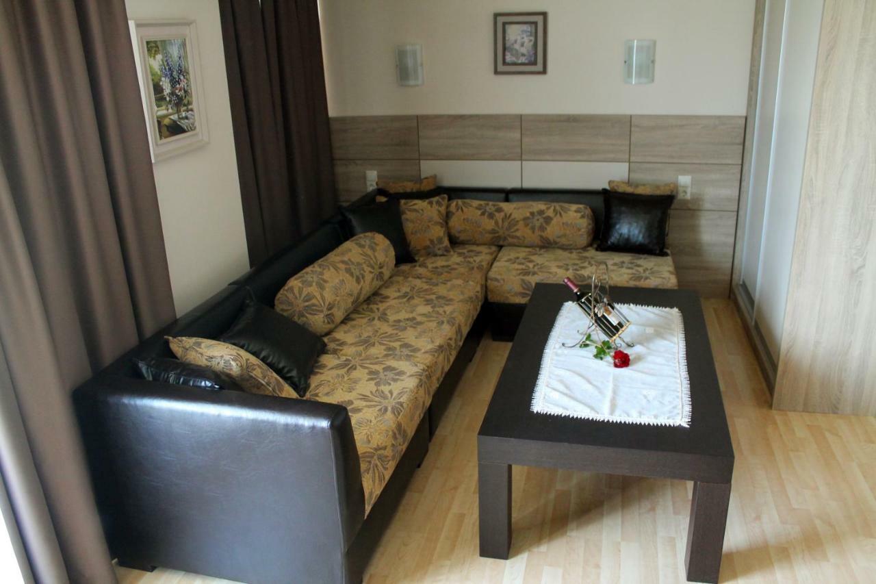 Garden Guest House Сандански Экстерьер фото