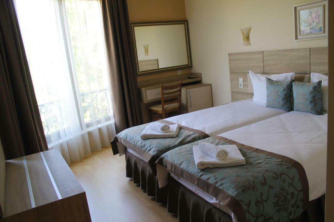 Garden Guest House Сандански Экстерьер фото